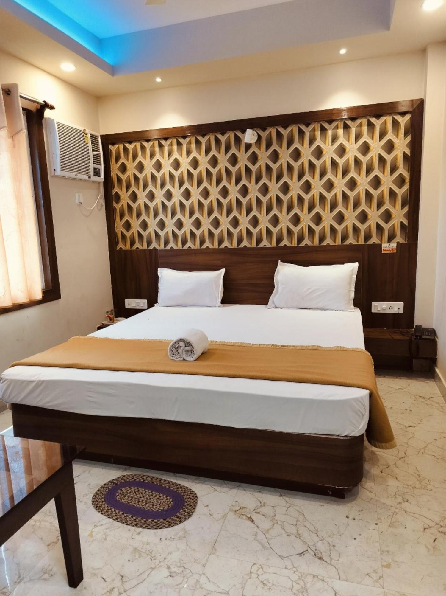 Hotel Park View - Lift Facilities- Near Sea Beach Best Choice Of Travellers By Morservices Puri Exterior photo