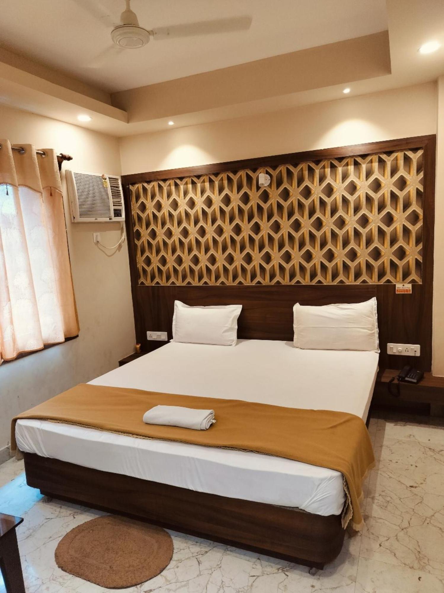 Hotel Park View - Lift Facilities- Near Sea Beach Best Choice Of Travellers By Morservices Puri Exterior photo