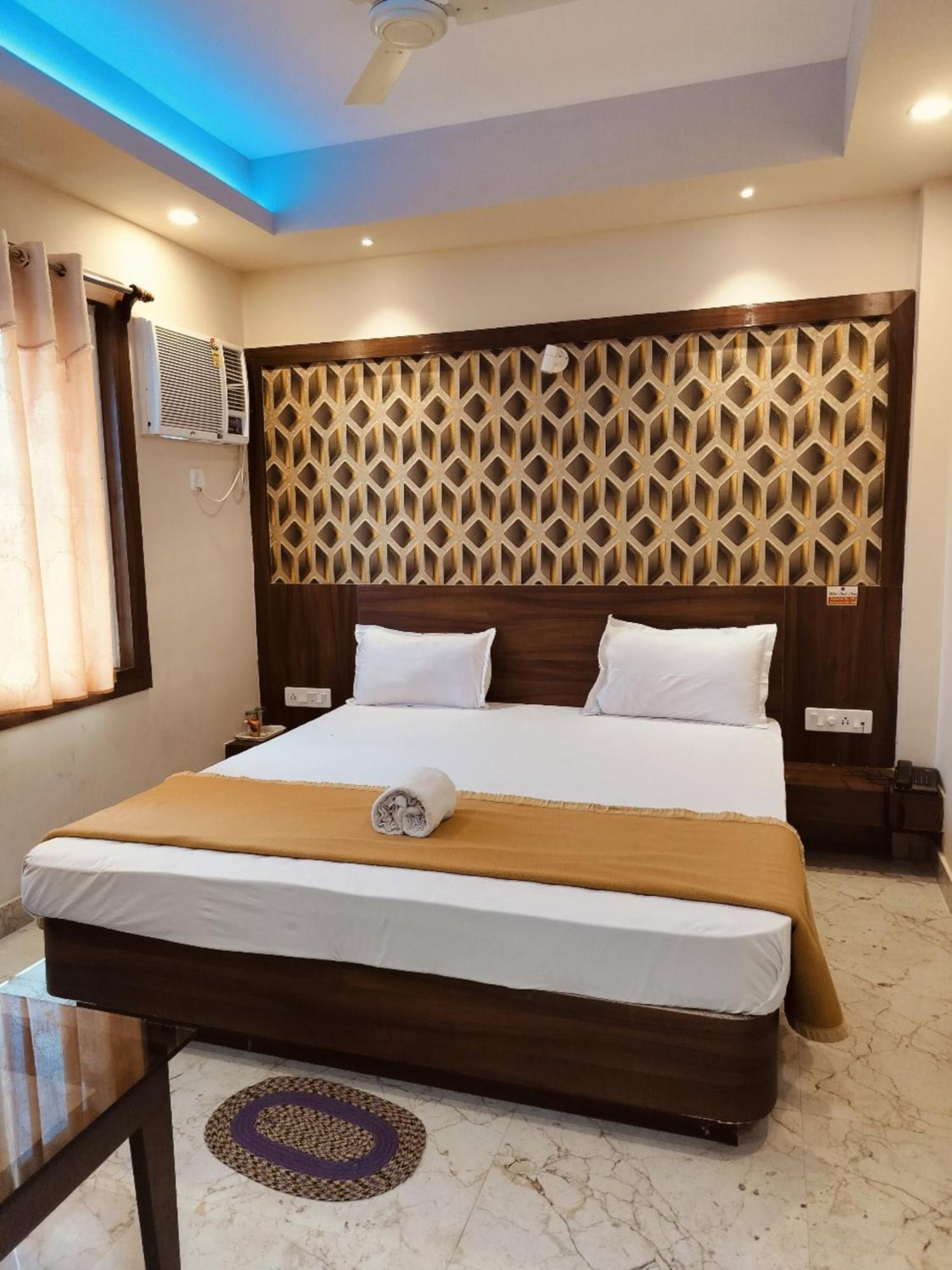 Hotel Park View - Lift Facilities- Near Sea Beach Best Choice Of Travellers By Morservices Puri Exterior photo