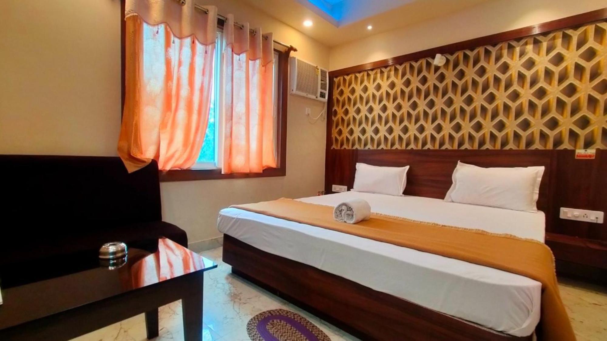 Hotel Park View - Lift Facilities- Near Sea Beach Best Choice Of Travellers By Morservices Puri Exterior photo